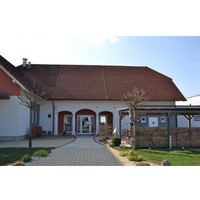 Weingut und Buschenschank Meitz  Weingut und Buschenschank Meitz