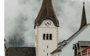 Pfarrkaffee mit großem Adventbasar