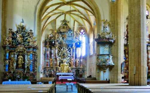 Gottesdienstordnung 04.05.-11.05.2025