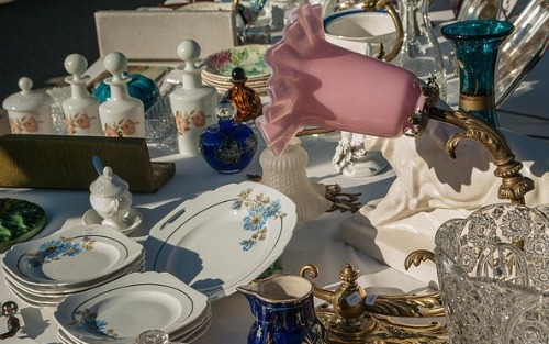 Flohmarkt für Selbstverkäufer - ÖKB