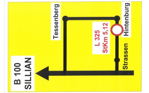 Straßensperre - Tessenberger Landestraße bei Hindenburg