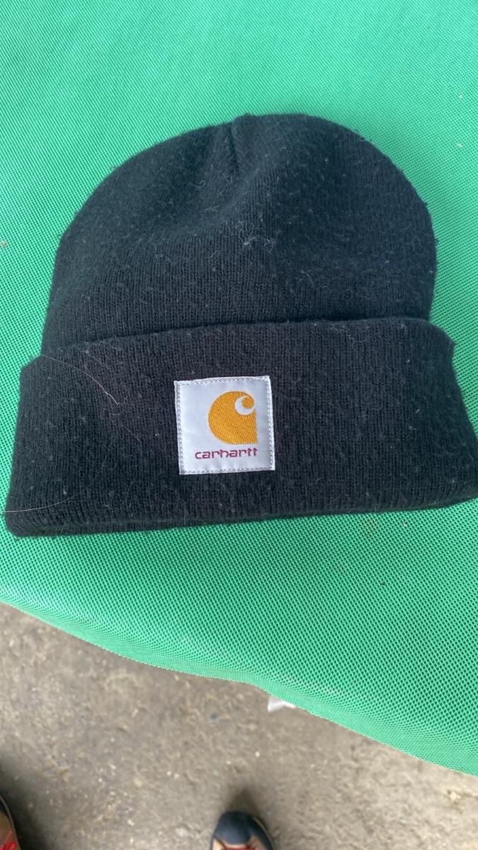 Haube gefunden - im Gemeindeamt zum abholen 