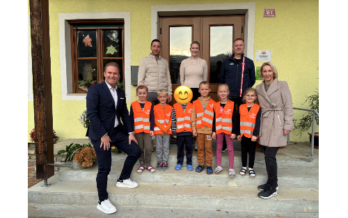 ARBÖ KINDERWARNWESTEN FÜR UNSERE SCHULANFÄNGER