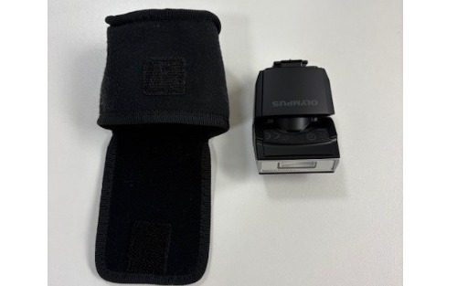 Olympus Blitz gefunden