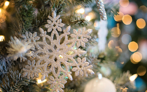 28.11.2025 Christbaum entzünden mit 2. Weihnachtsmarkt am Hauptplatz in Neuhaus, Hauptplatz Neuhaus