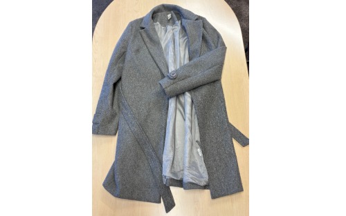 Gefunden: Damenjacke