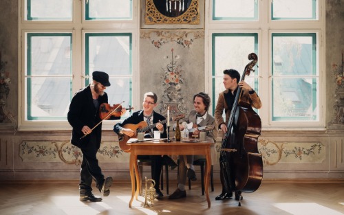 Im Tanzsalon - Paganin Soatnquartett