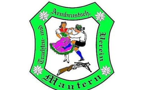 Trachtenverein: Gedenkmesse Trachtenverein: Gedenkmesse