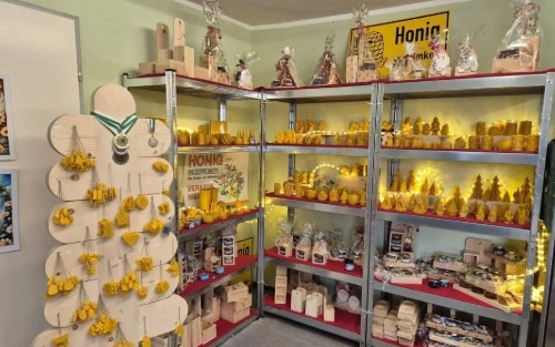 Weihnachtsausstellung Imkerei Martin Pretzler Weihnachtsausstellung Imkerei Martin Pretzler