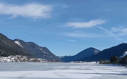 Eisfläche am Weissensee Westufer noch NICHT FREIGEGEBEN!