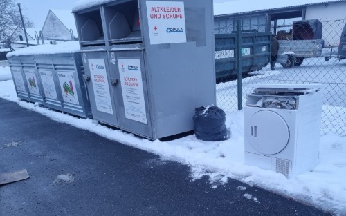 Sperrmüll: Unsachgemäße Entsorgung von Elektronikschrott