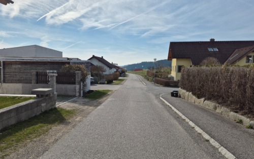 Vorsicht im Straßenverkehr - ACHTUNG KINDER