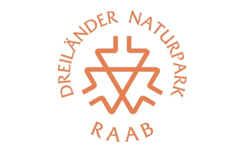 Zwischen Gehege und Wasserrad