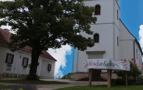 Kuchltisch an Kuchltisch