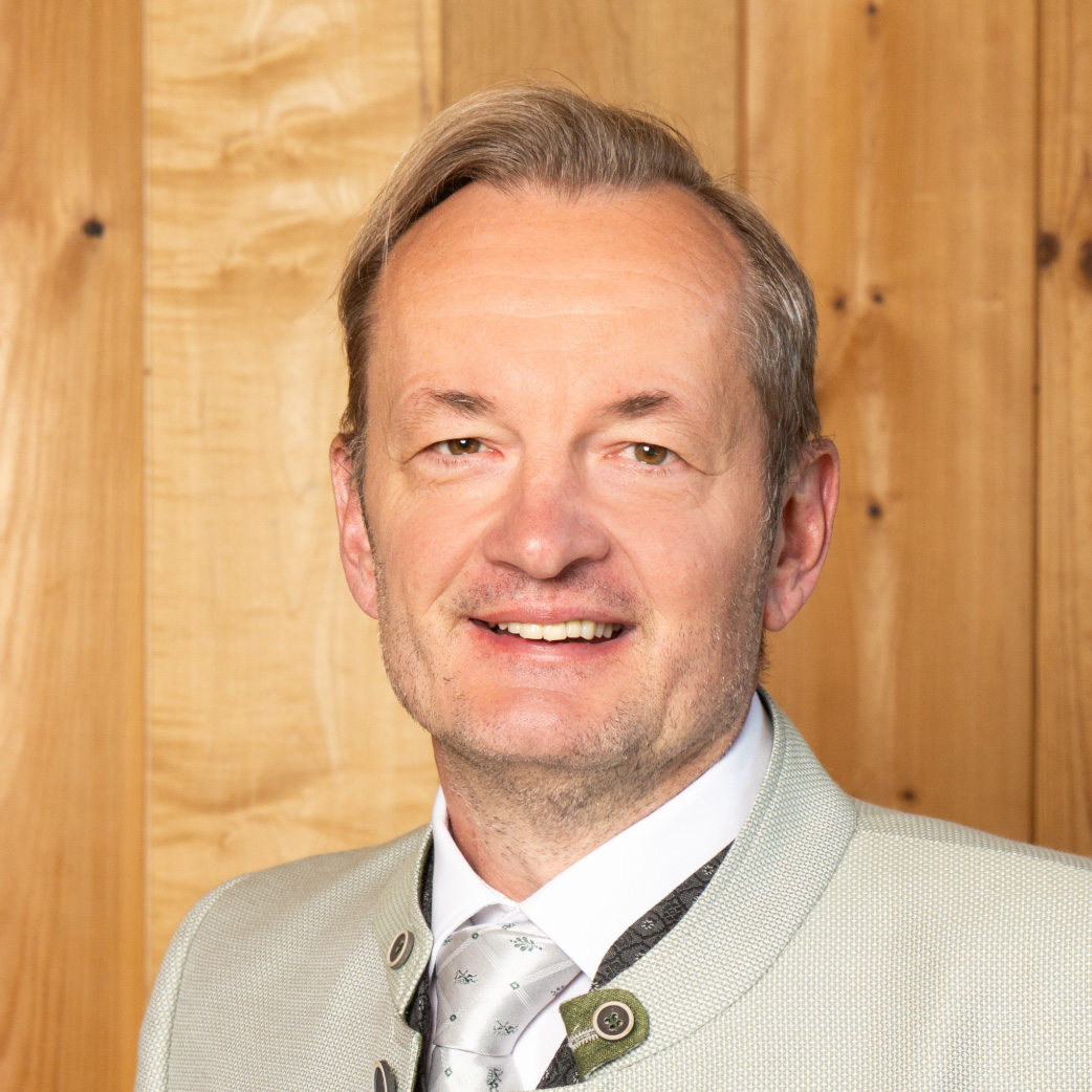 Wolfgang W&ouml;lkart