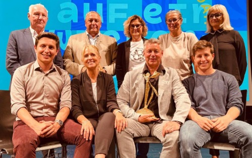 ARTE NOAH zeichnet Naturwinkel Saufuß für besonderes Engagement aus