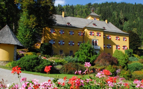 SCHLOSSKONZERT im Schlosshof von Schloss Goppelspach
