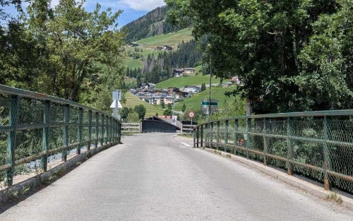 Sperre der Rablandbrücke über die Drau