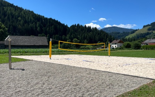 Beachvolleyballplatz in Betrieb