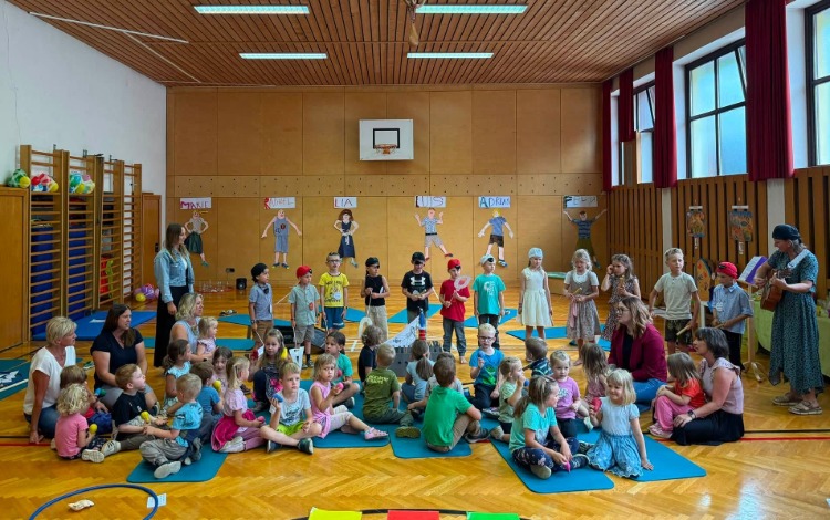 Abschied der Schmetterlingsgruppe