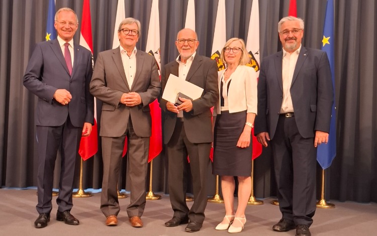 Goldenes Verdienstzeichen des Landes Oberösterreich!