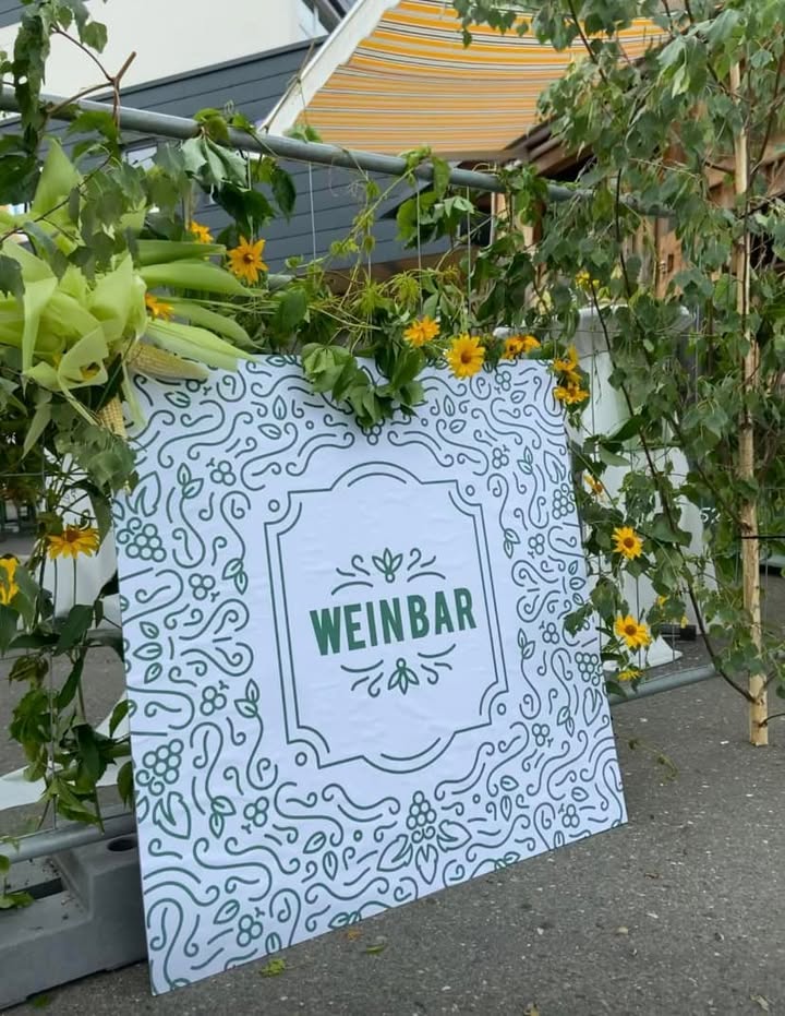 Wie beim letzten Scheiflinger FamilyDay wird auch beim diesjährigen ➡️ FamilyDay 2024 unsere Weinbar 🍷🍇 zum gemütlichen…