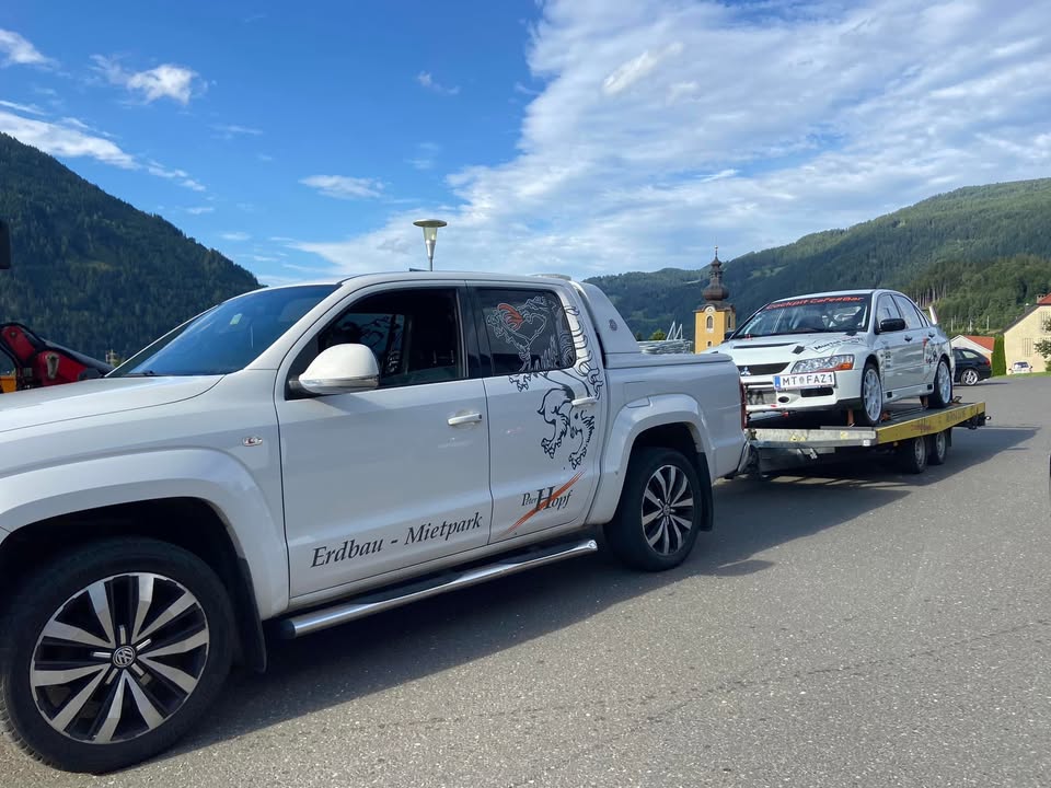 ⚡️Die Ereignisse überschlagen sich in unserer Vorbereitungszeit! 😁 Seid ihr schon einmal in einem Rallye-Auto 🚘 gesesse…