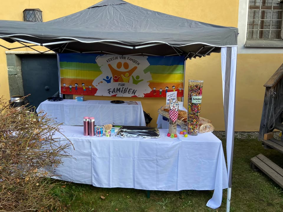 Wir sind bereit! 😃🥚🐣 in wenigen Minuten startet der Frühschoppen und am Nachmittag gibts ab 14.30 Uhr unser Ostereiersu…