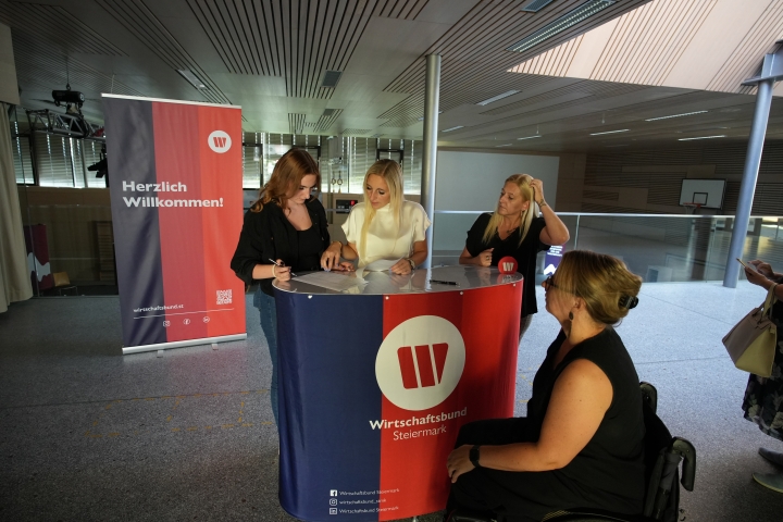 Wirtschaftsgipfel im Hengistzentrum