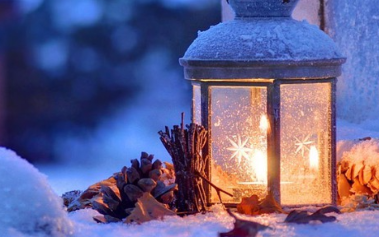 Kinder Adventbastelstunden und Weihnachtstheater