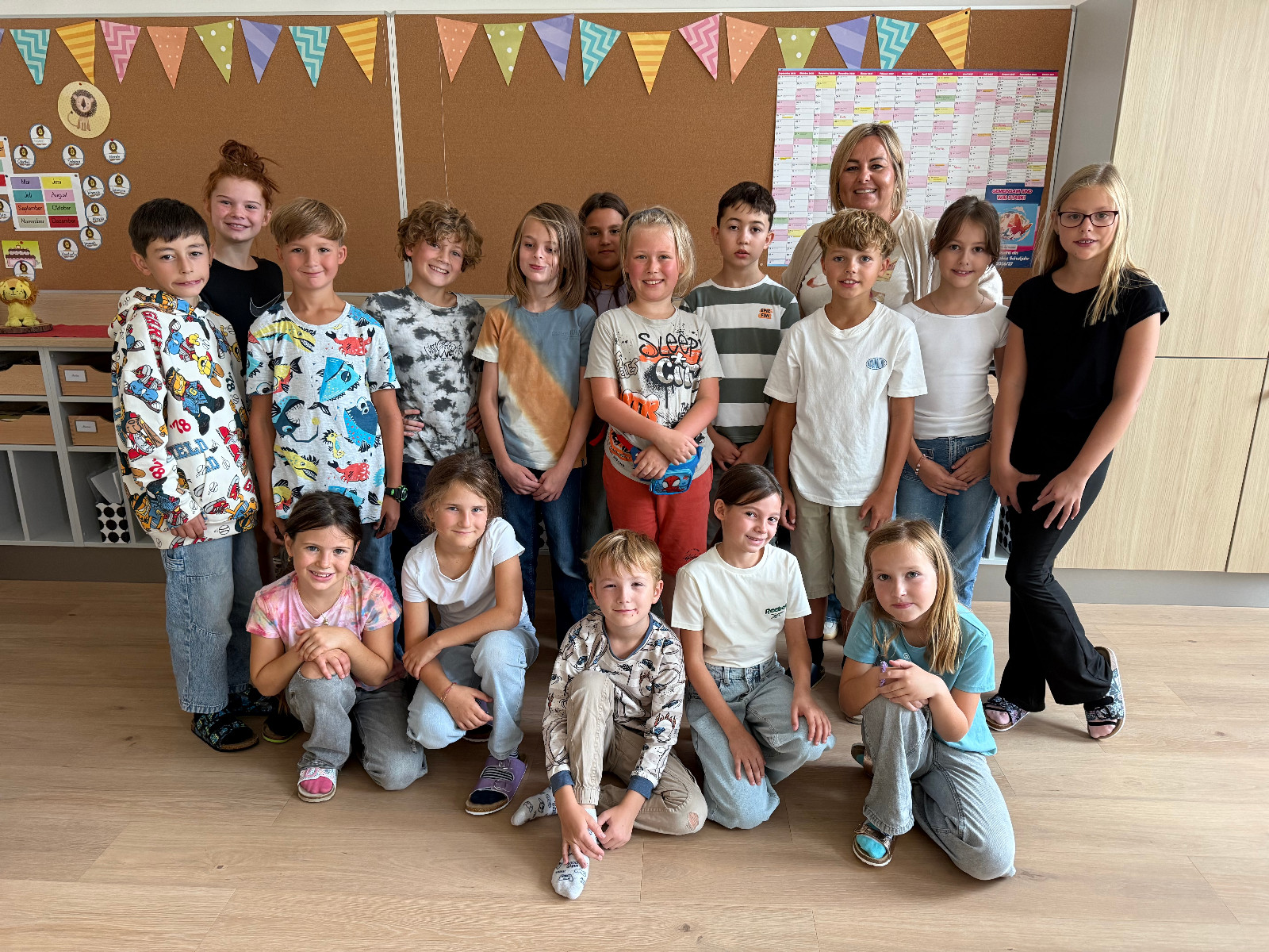 Klassenfoto_4b.jpeg
